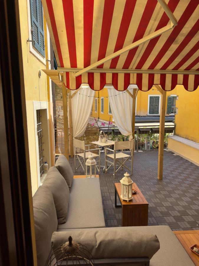 Napule...E Apartments Peschiera del Garda Eksteriør billede